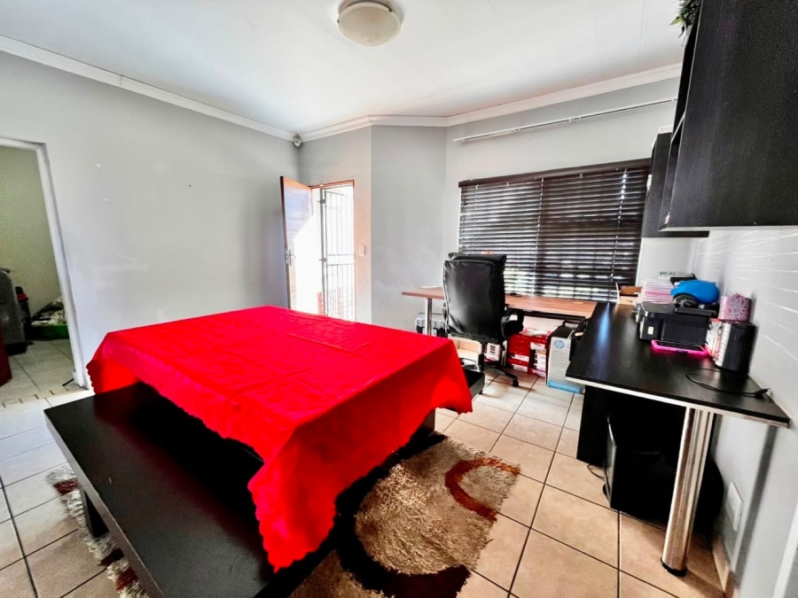 3 Bedroom Property for Sale in Waterval East North West